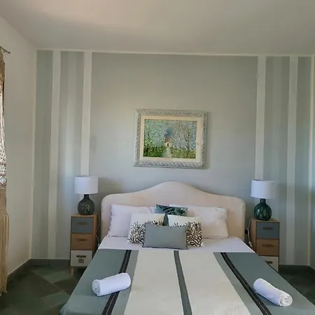 Mirabelle , Torresangiovanni Marina Di Ugento Holiday home *
