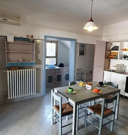 Mirabelle , Torresangiovanni Marina Di Ugento * Torre San Giovanni Ugento